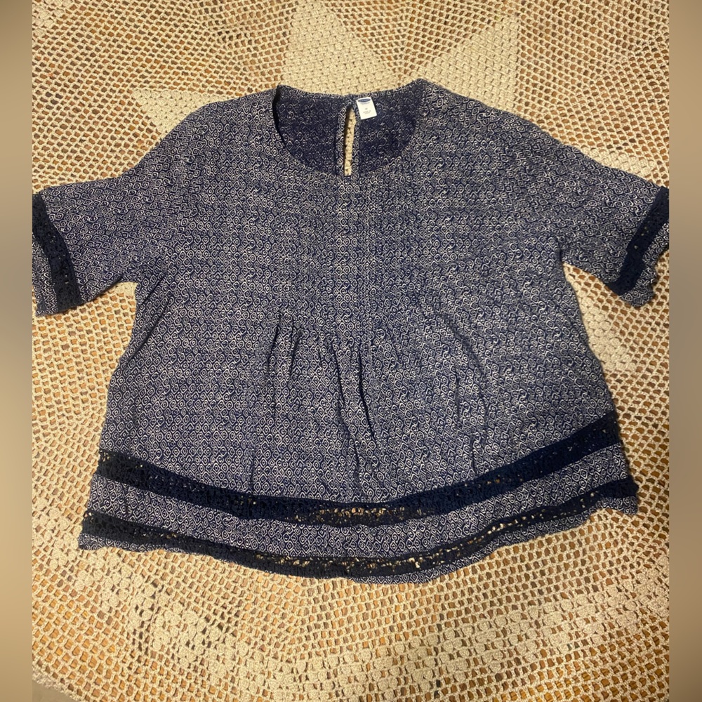 Blue old navy blouse